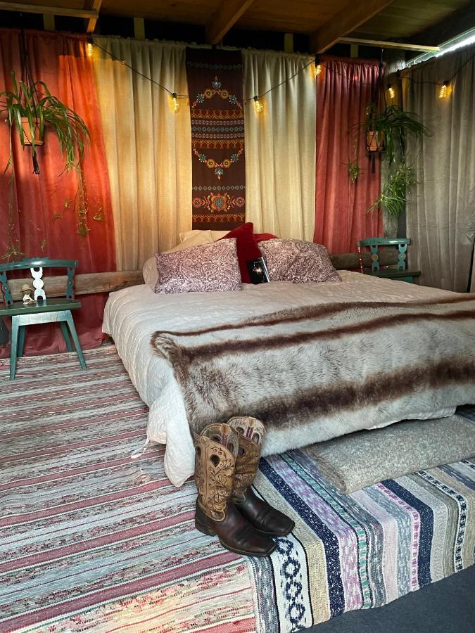Hotel Rider'S Glamping Back Zewnętrze zdjęcie